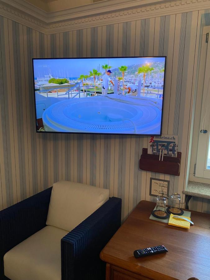Holiday Hotel Yachtsport Resort Lago Maggiore Brissago Eksteriør billede