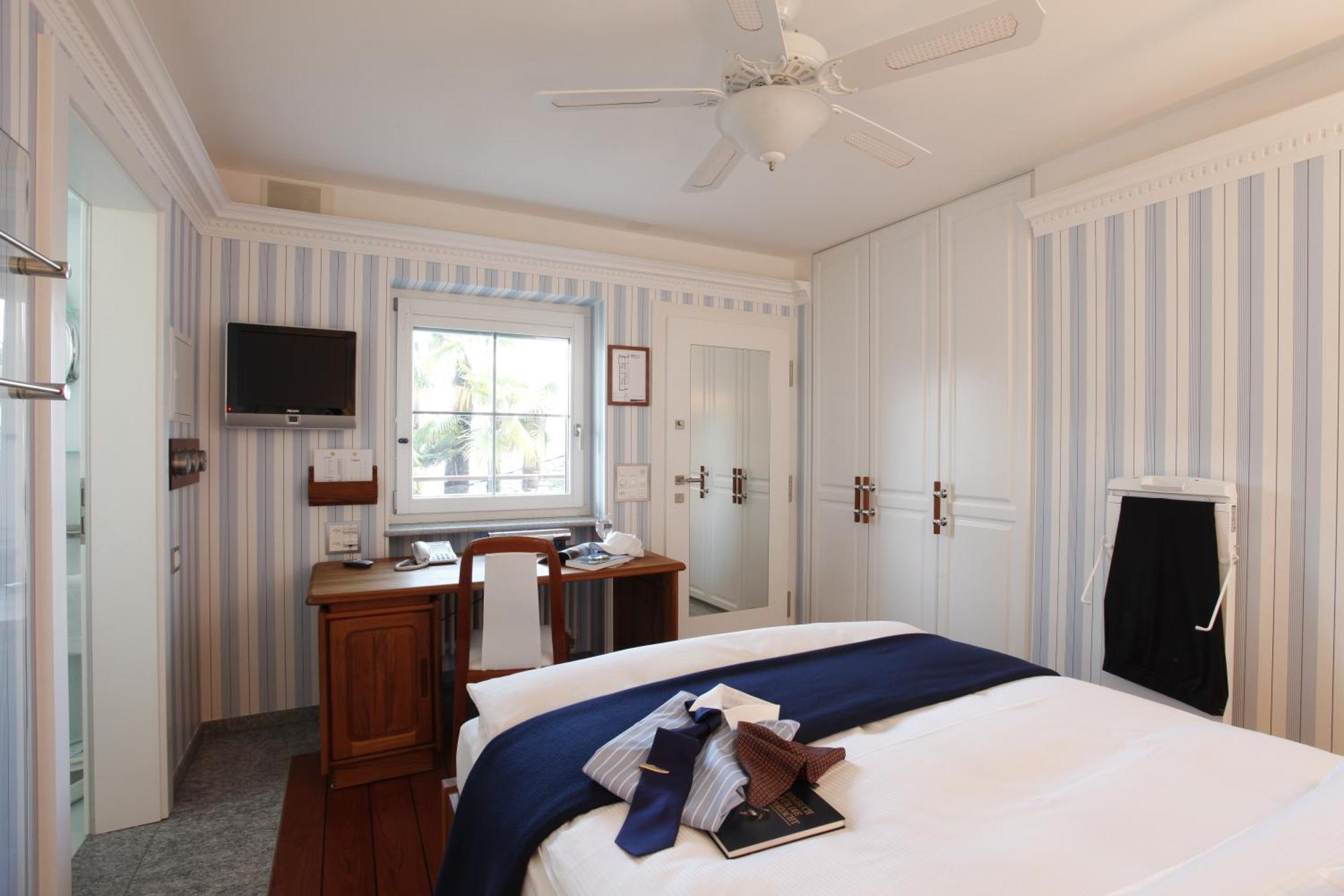 Holiday Hotel Yachtsport Resort Lago Maggiore Brissago Eksteriør billede